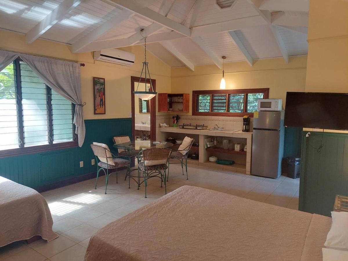 Playa Negra Guesthouse Cahuita Exteriér fotografie
